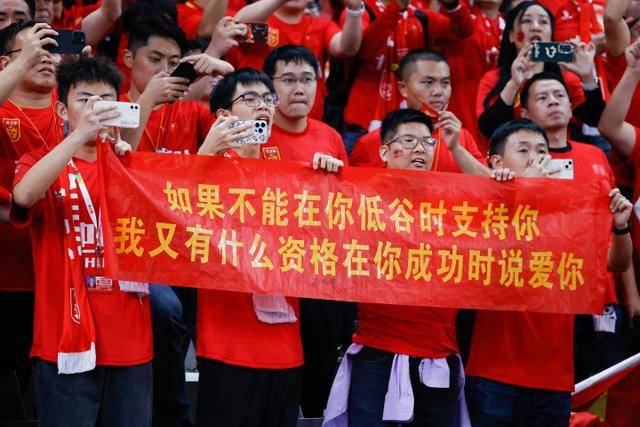 埃利奥特面临压力：三周内需改善体能状态
